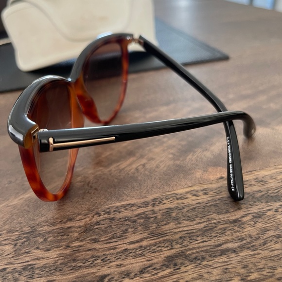 Tom Ford Tf296 Josephine Round Cat Eye with Case - Picture 2 of 4